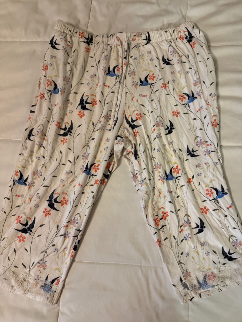 Liz Claiborne White Floral Print Elastic Waist Lounge Pants